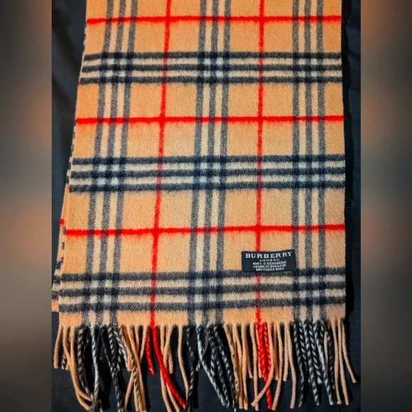 Burberry Cashmere Nova Check Scarf - Picture 1 of 2